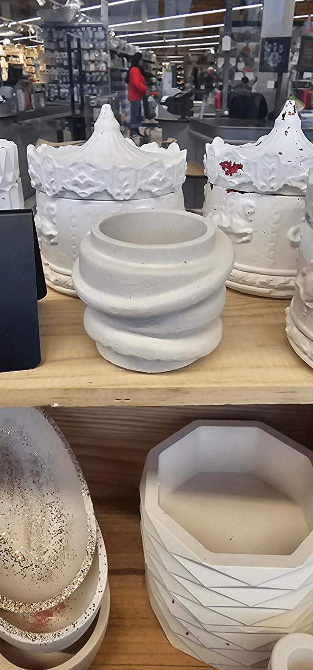 Pot design