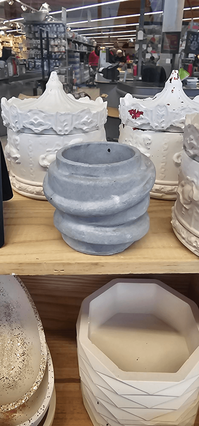 Pot design